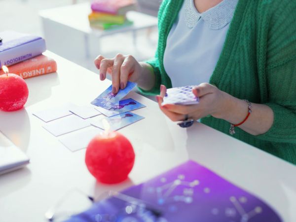 Voyance en ligne : que faut-il savoir pour améliorer votre bien-être&nbsp;?